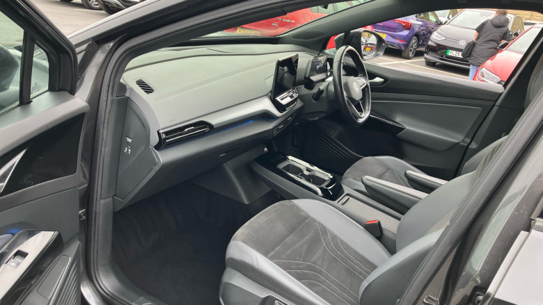 Volkswagen ID.4 109kW Life Pure 52kWh 5dr Auto Electric Estate